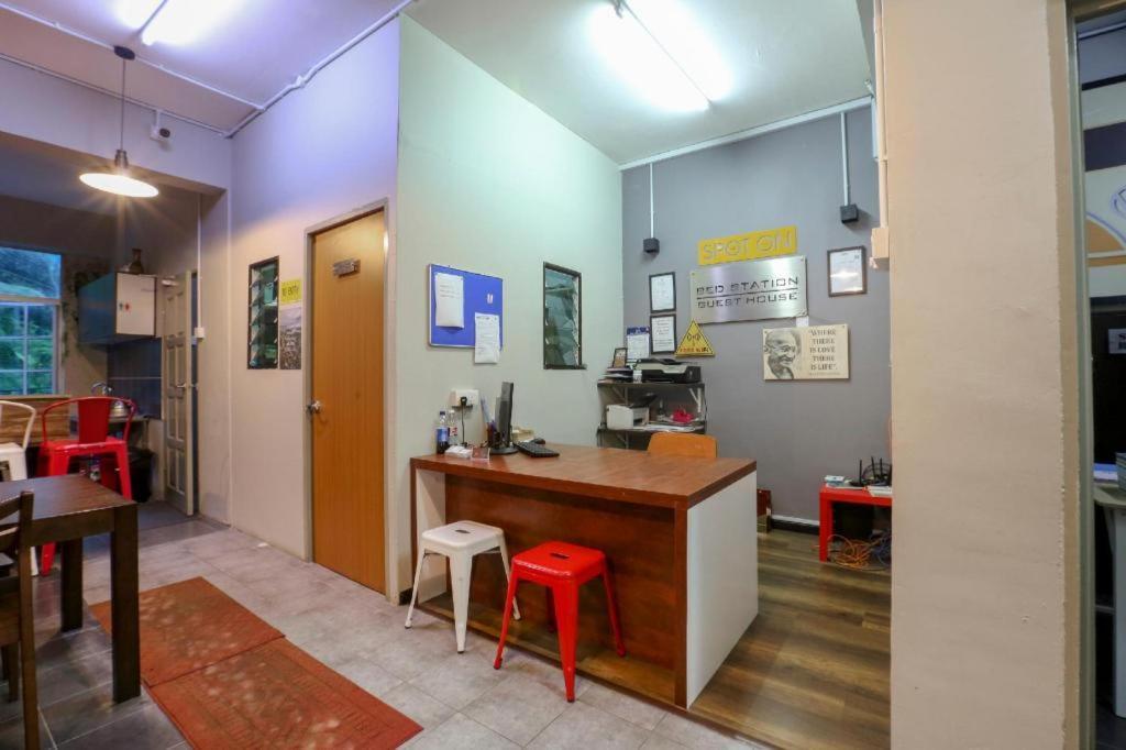 Spot On 89751 Bed Station Guest House Tanah Rata Exterior photo